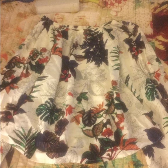 Off the shoulder top - Picture 2 of 2